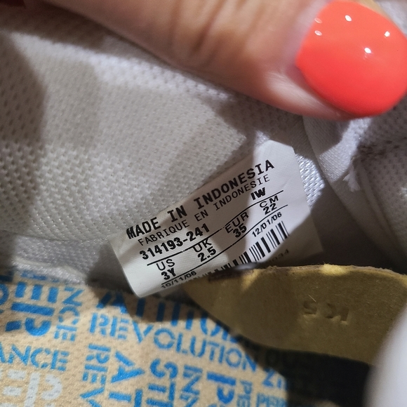 Nike Air Force 1 - Picture 5 of 8